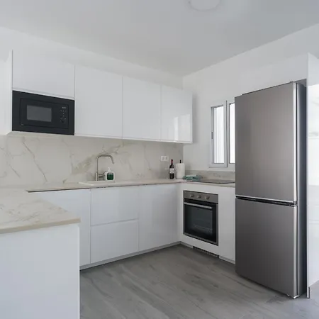 Sunnset House - Refurbished 2026 Tatil Evi